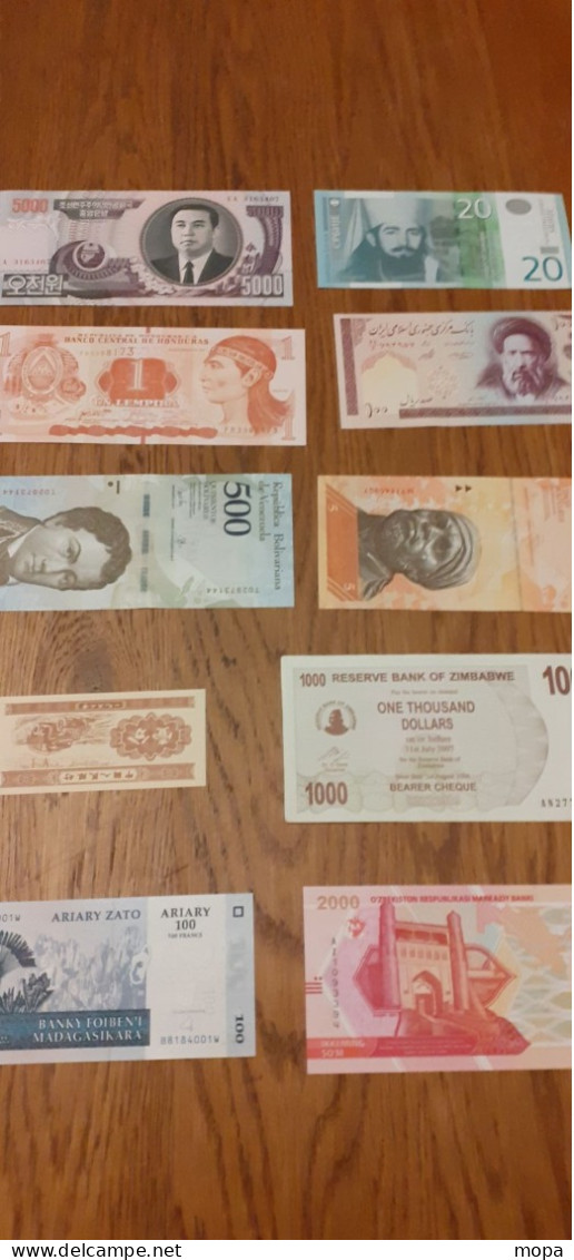 Pays Du Monde 100 Billets En --UNC/NEUF - Vrac - Billets