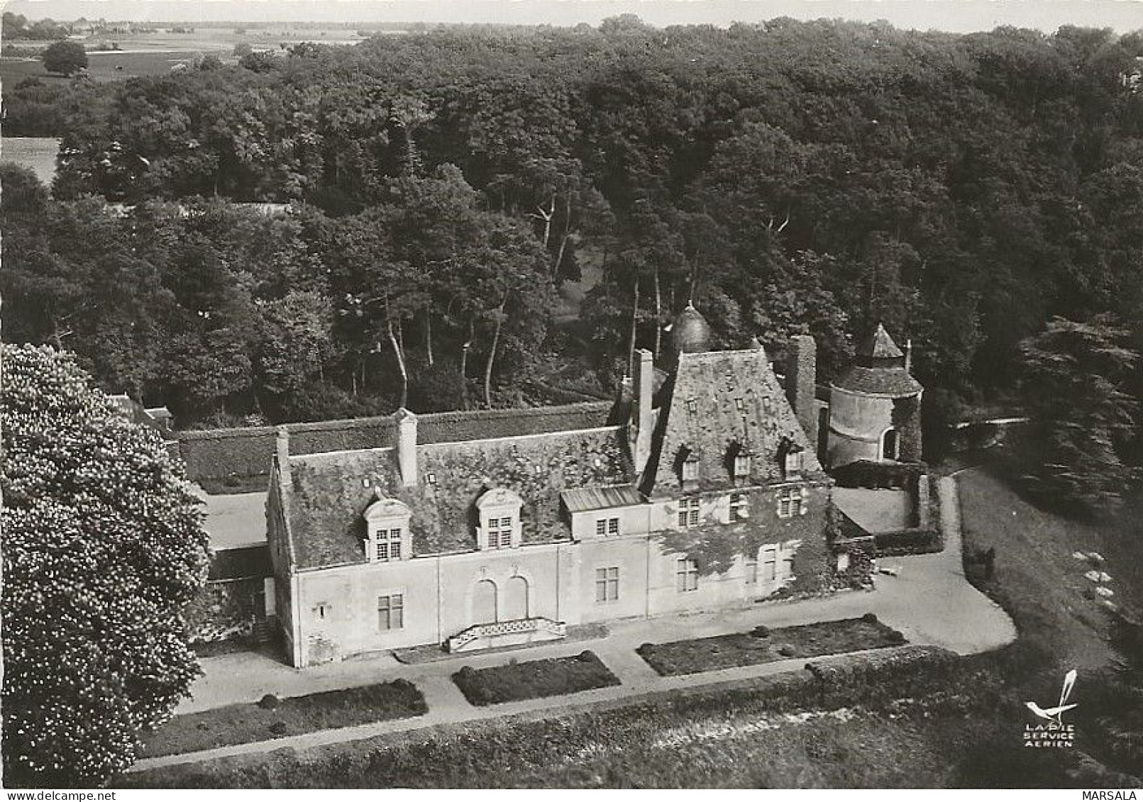 CPSM   Reugny Le Chateau De Lavallière - Reugny