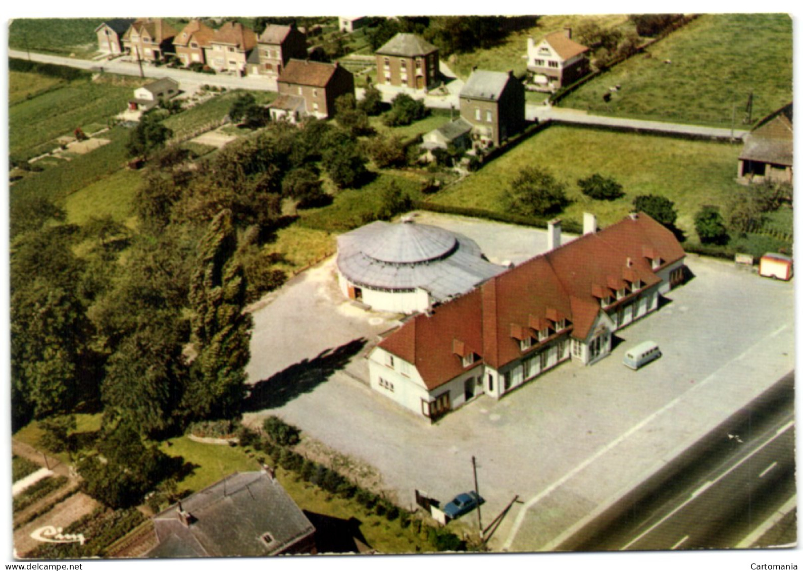 Corbais - Dancing-Palace - Vue Aérienne - Mont-Saint-Guibert