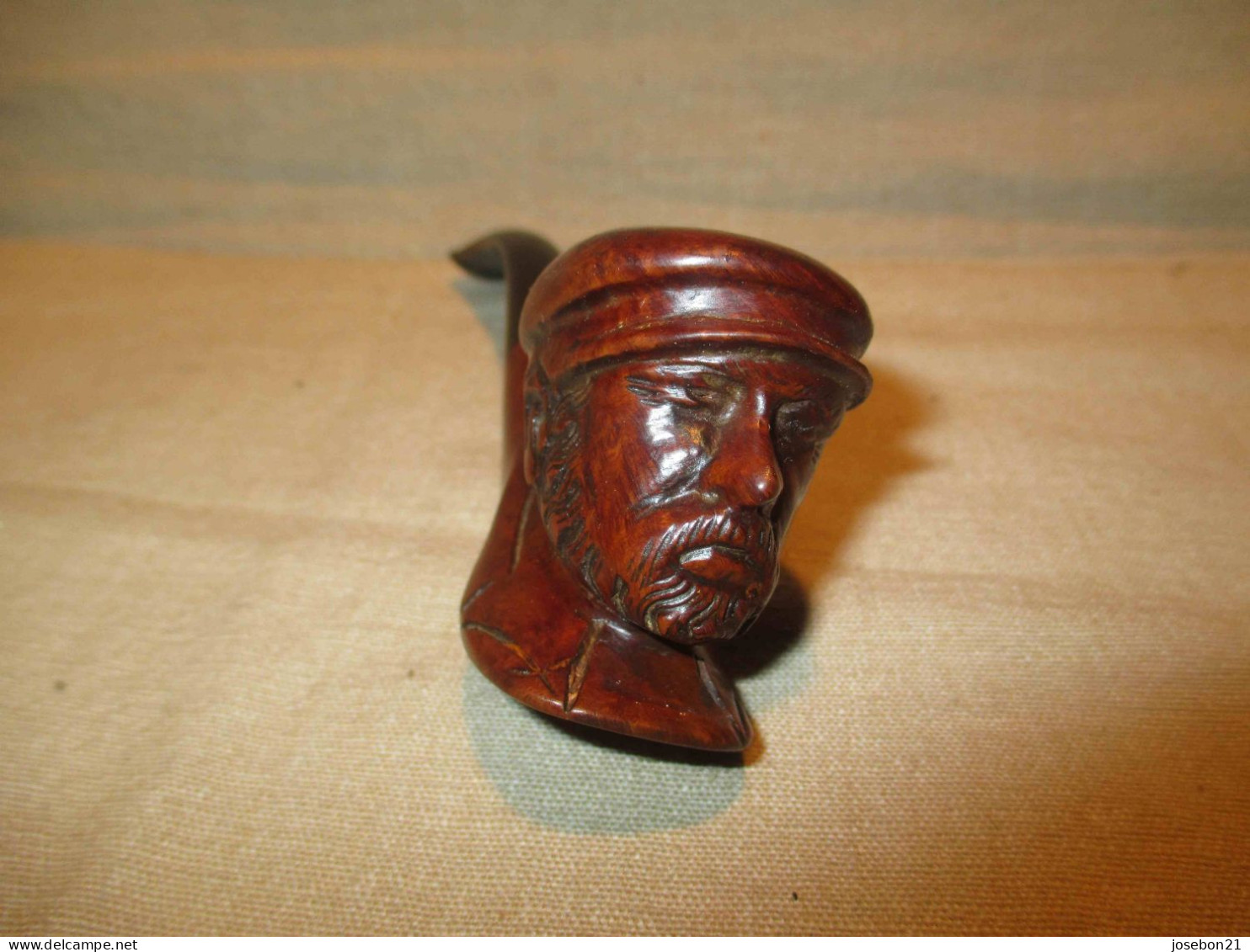 Ancienne Pipe Sina En Bruyère Sculptée Homme Début XX ème - Pijpen In Bruyèrehout