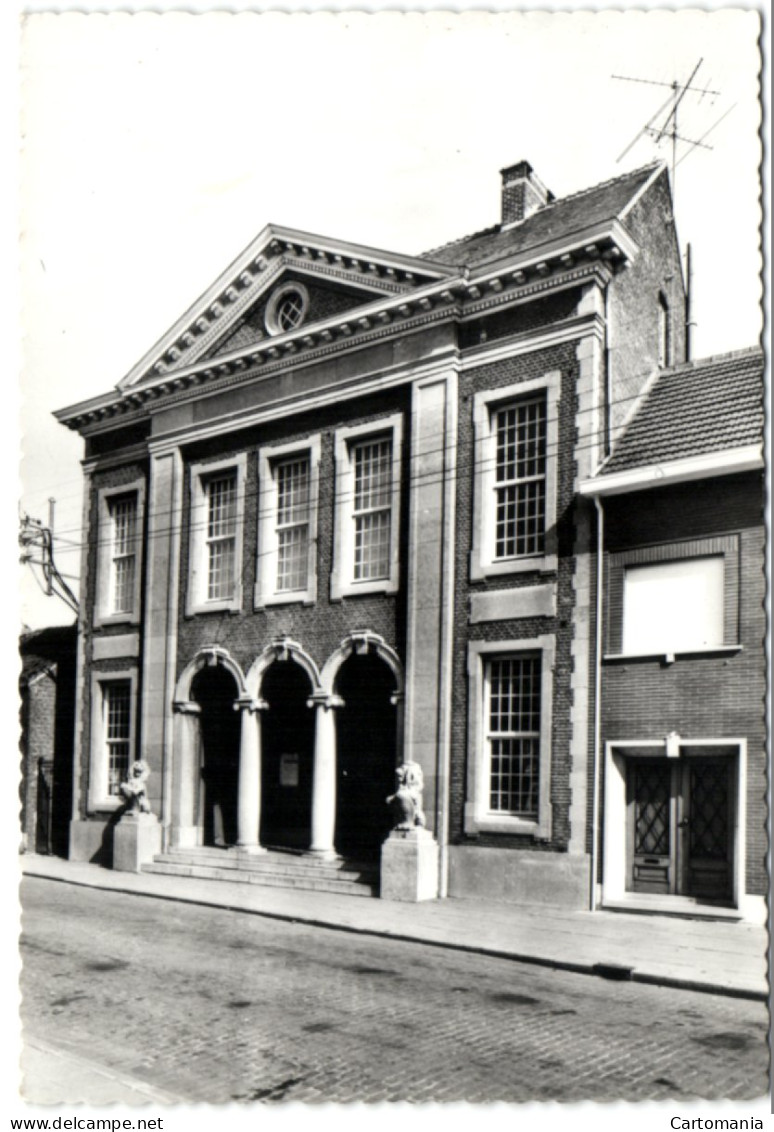 Oppuurs - Gemeentehuis - Sint-Amands