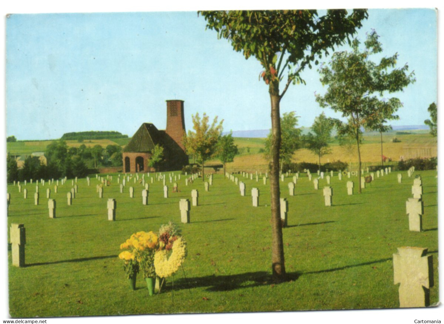 Recogne-Bastogne - Deutscher Soldatenfriedhof - Libramont-Chevigny