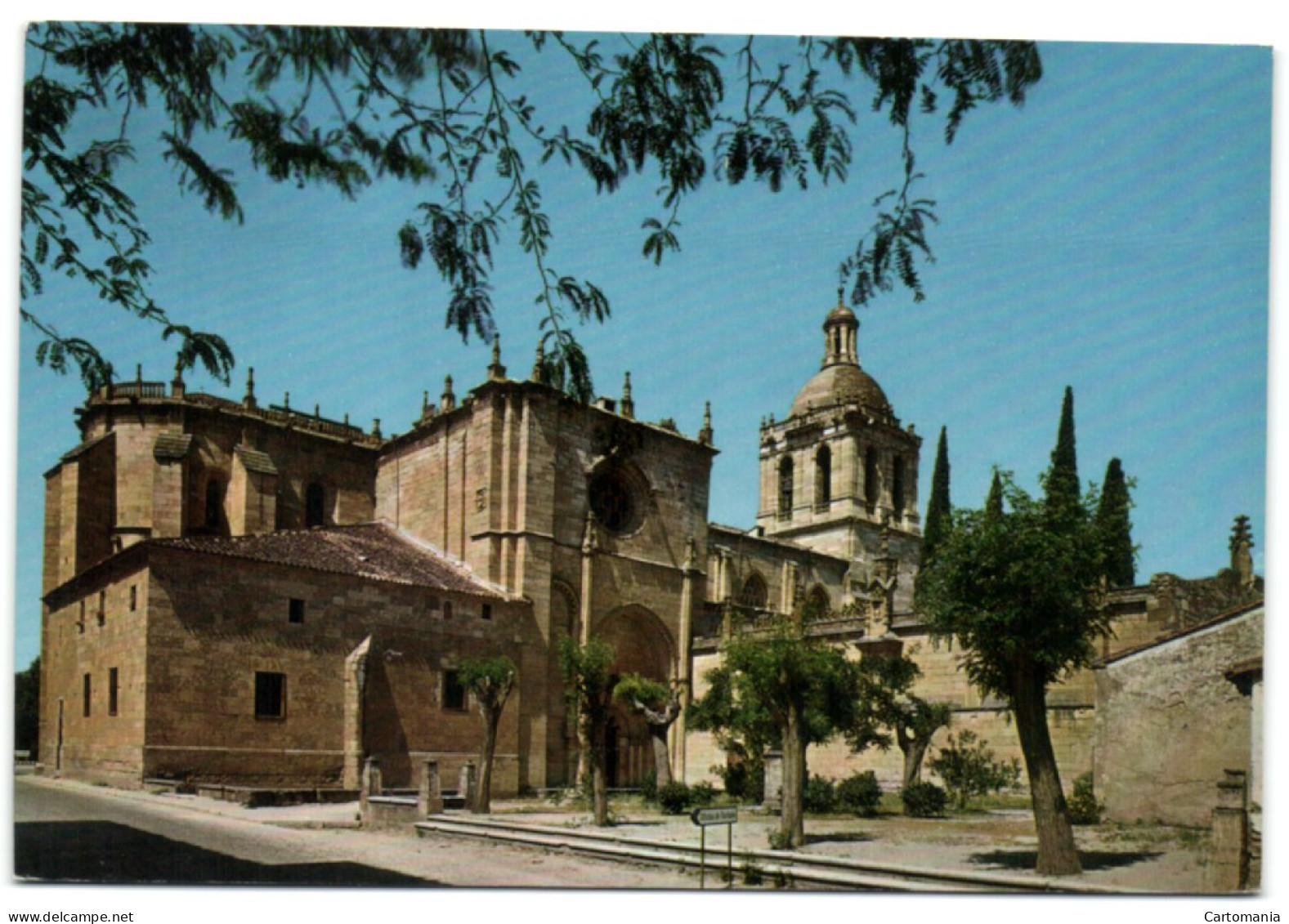 Salamanca - Parador Nacional Enrique II - Ciudad Rodrigo - Salamanca