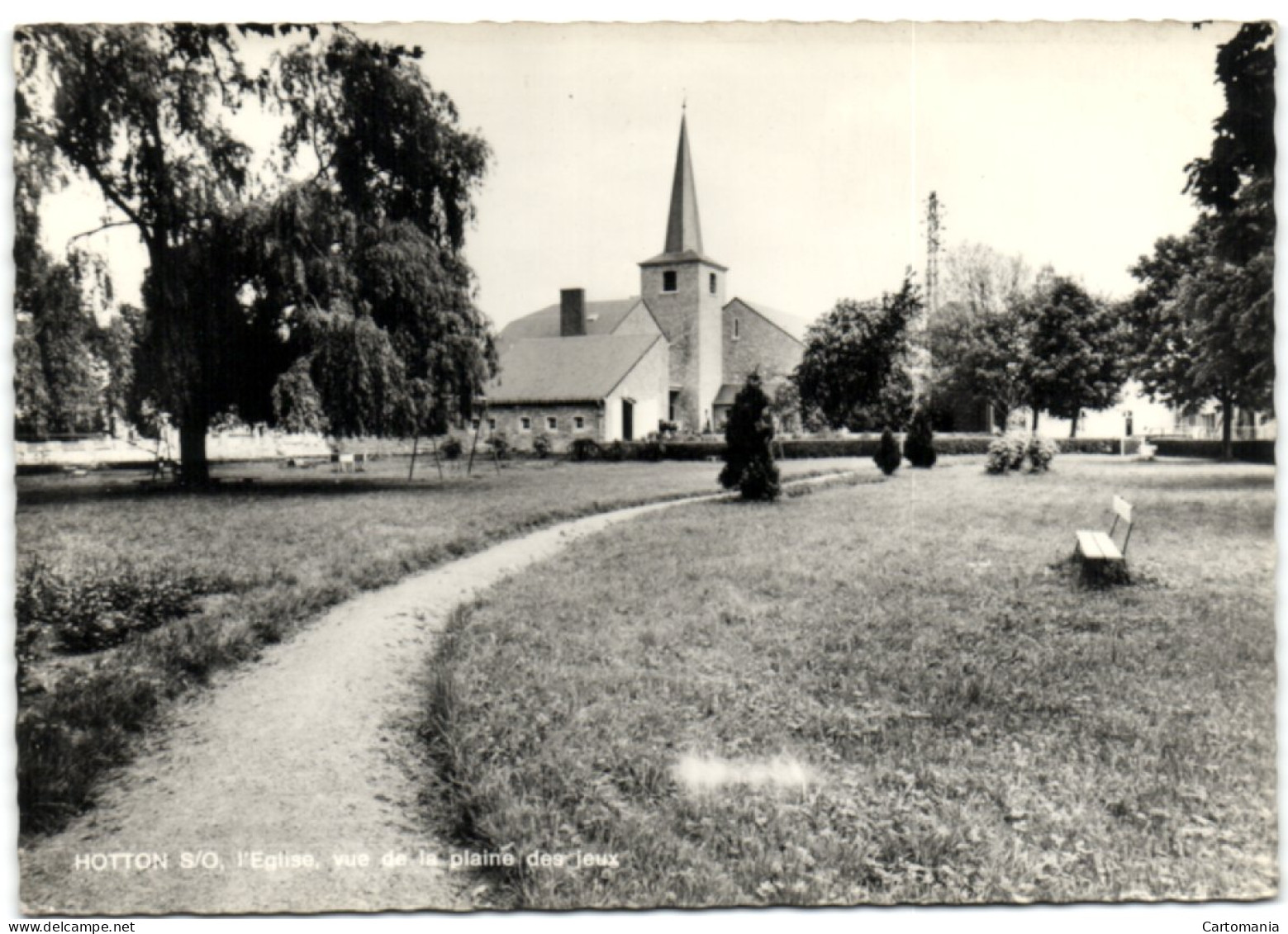 Hotton S/O. - L'Eglise Vue De La Plaine Des Jeux - Hotton