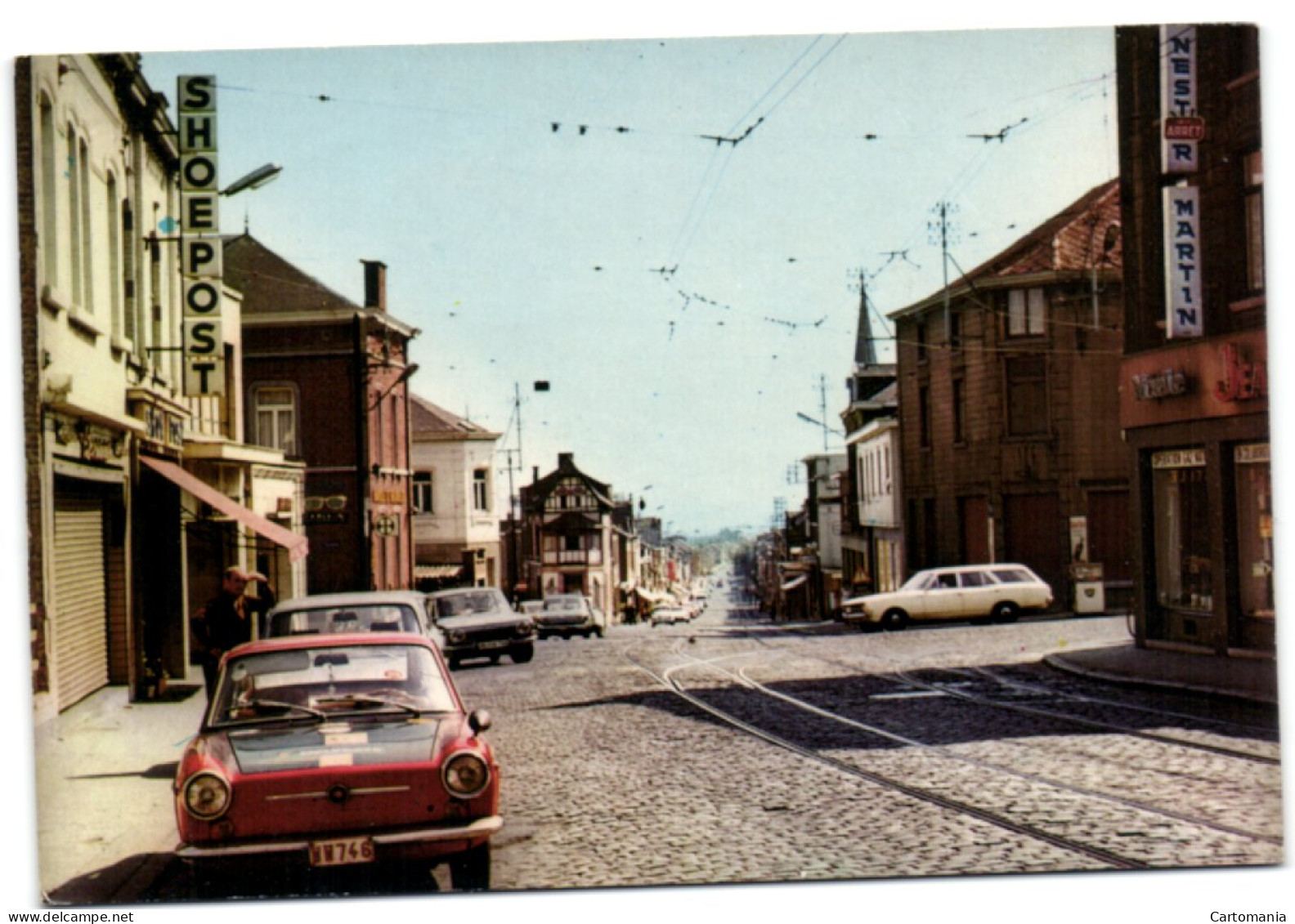 Courcelles - Rue Générale De Gaulle (Vers Roux) - Courcelles