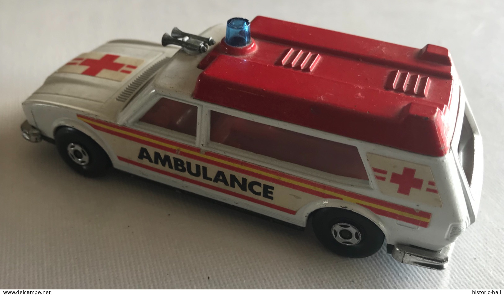 MATCHBOX LESNEY K-49 Ambulance