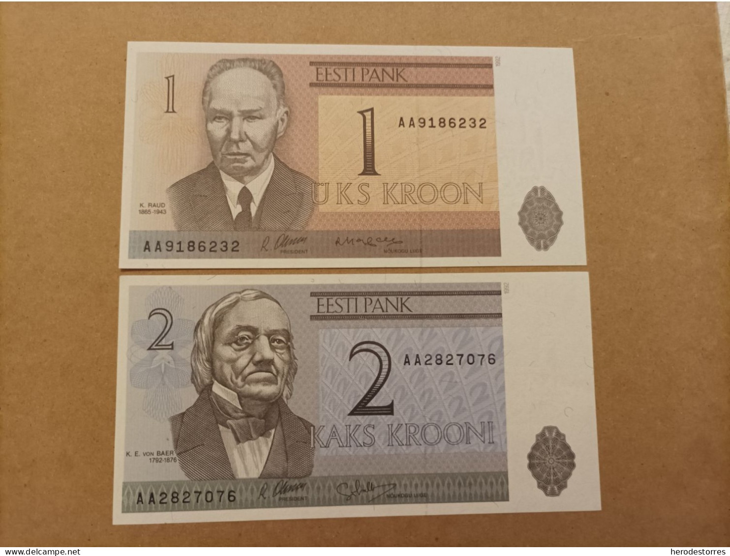 2 Billetes De Estonia De 1 Y 2 Krooni, Año 1992, Serie AA, UNC - Estland