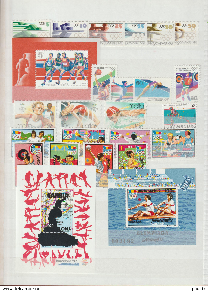 Collection Of 31 Souvenir Sheets And Many Sets With Many Olympic And Football Topics - All MNH/**. Please Read Sales - Collections (sans Albums)