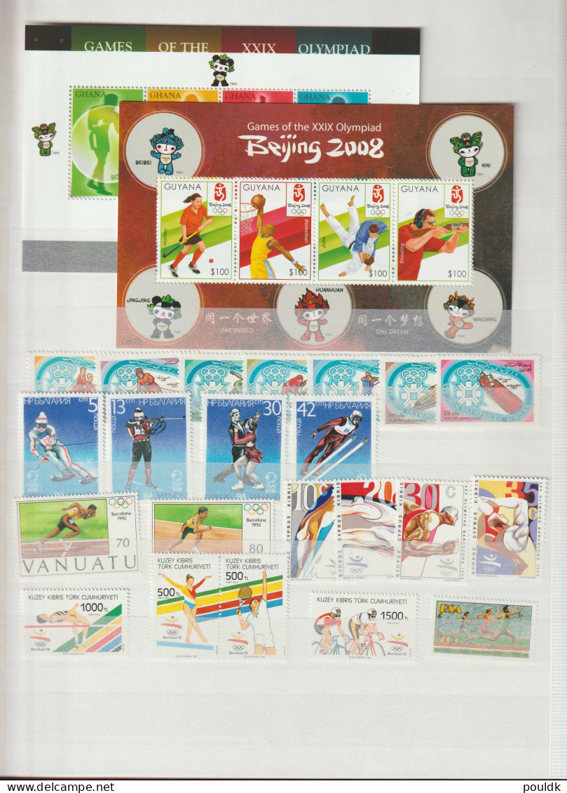 Collection of 31 souvenir sheets and many sets with many Olympic and Football topics - all MNH/**. Please read Sales