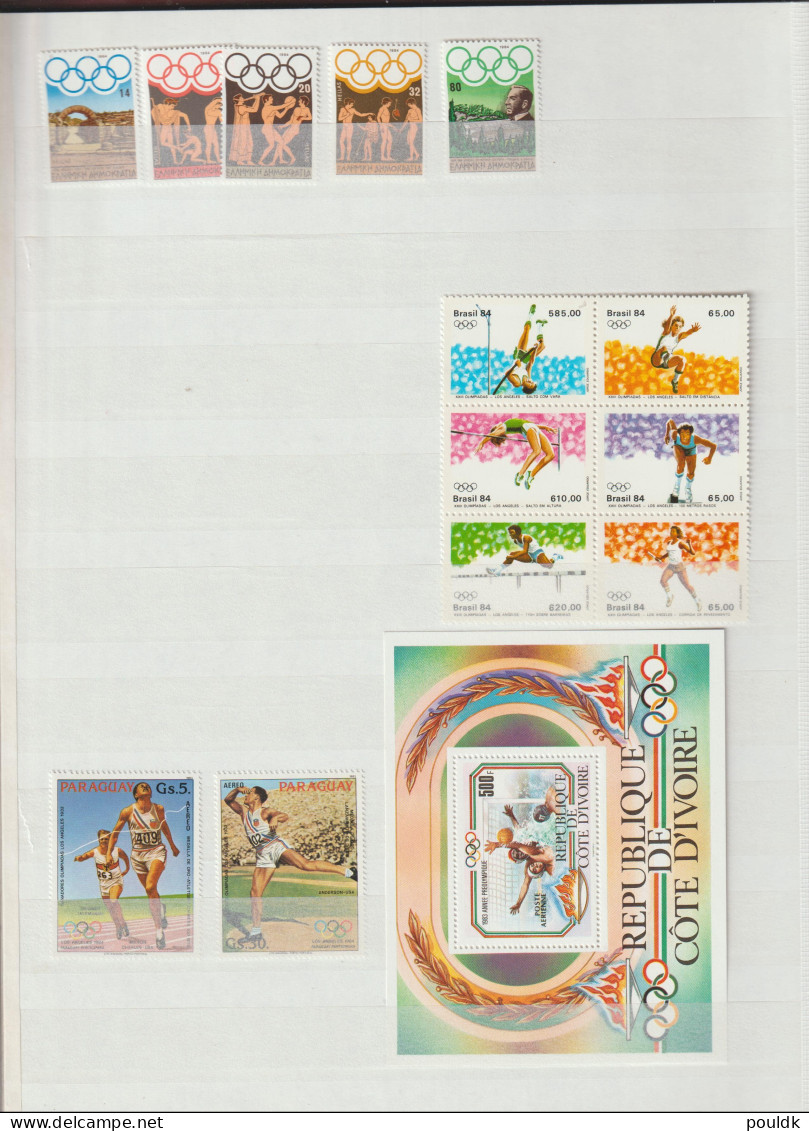 Collection of 31 souvenir sheets and many sets with many Olympic and Football topics - all MNH/**. Please read Sales