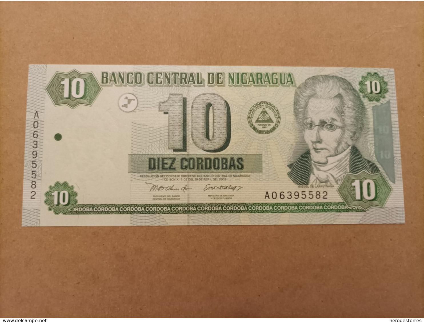 Billete De Nicaragua De 10 Córdobas, Año 2002, Numero Bajo Y Serie A, UNC - Nicaragua