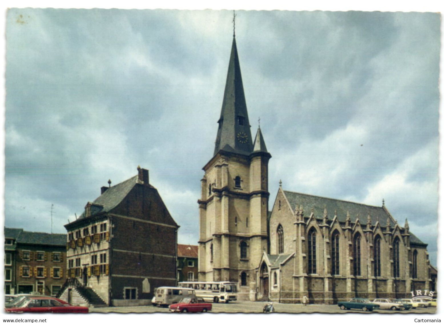 Bilzen - Sint Mauritiuskerk En Stadhuis - Bilzen