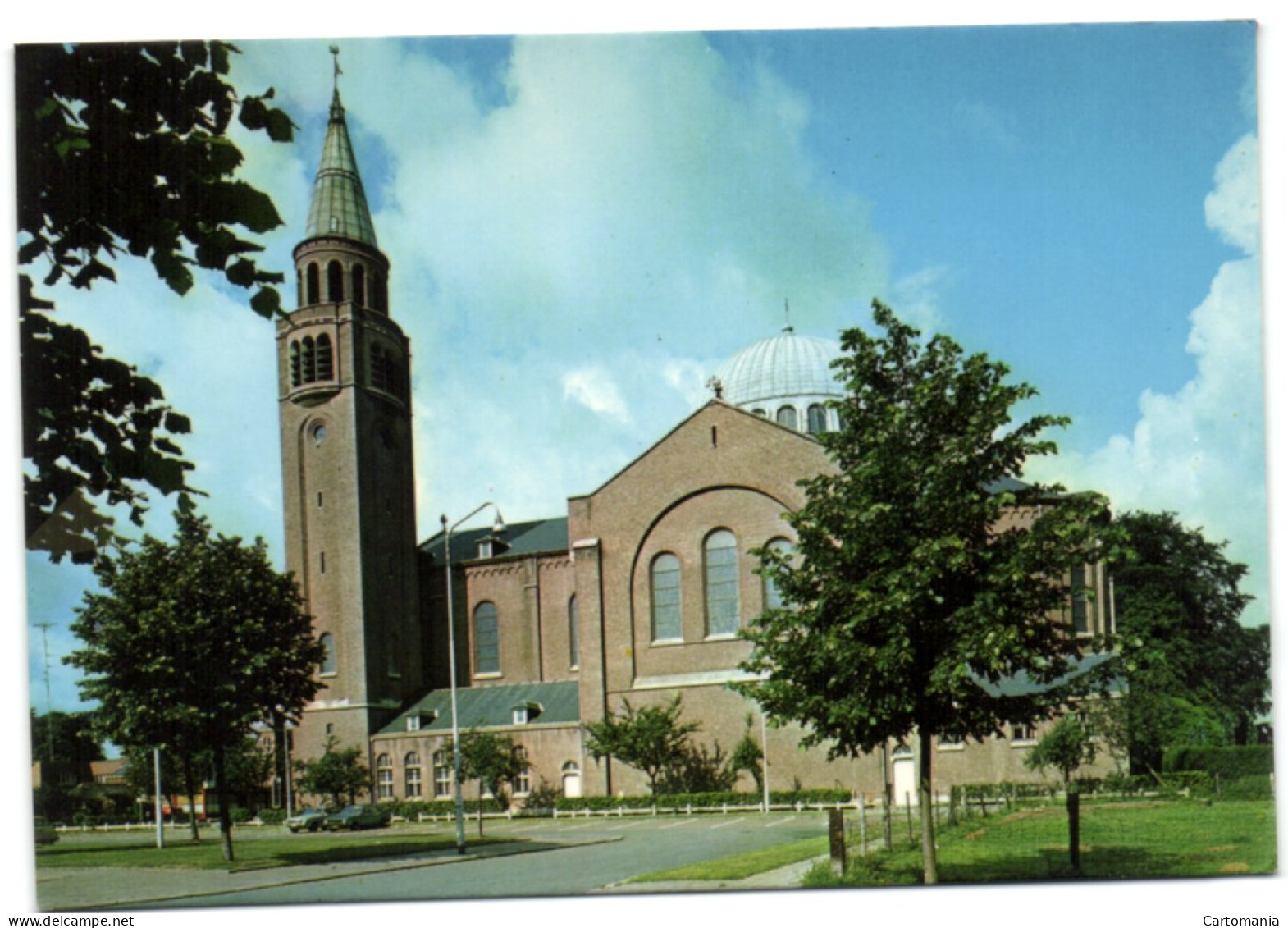 Edegem - Basiliek O.-L.-Vr. Van Lourdes - Edegem