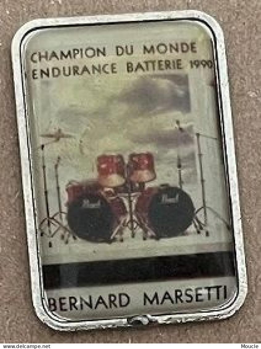 CHAMPION DU MONDE ENDURANCE BATTERIE 1990 - BERNARD MARSETTI - MUSIQUE - MUSIC - TAMBOURS - SYMABALES  -   (33) - Muziek