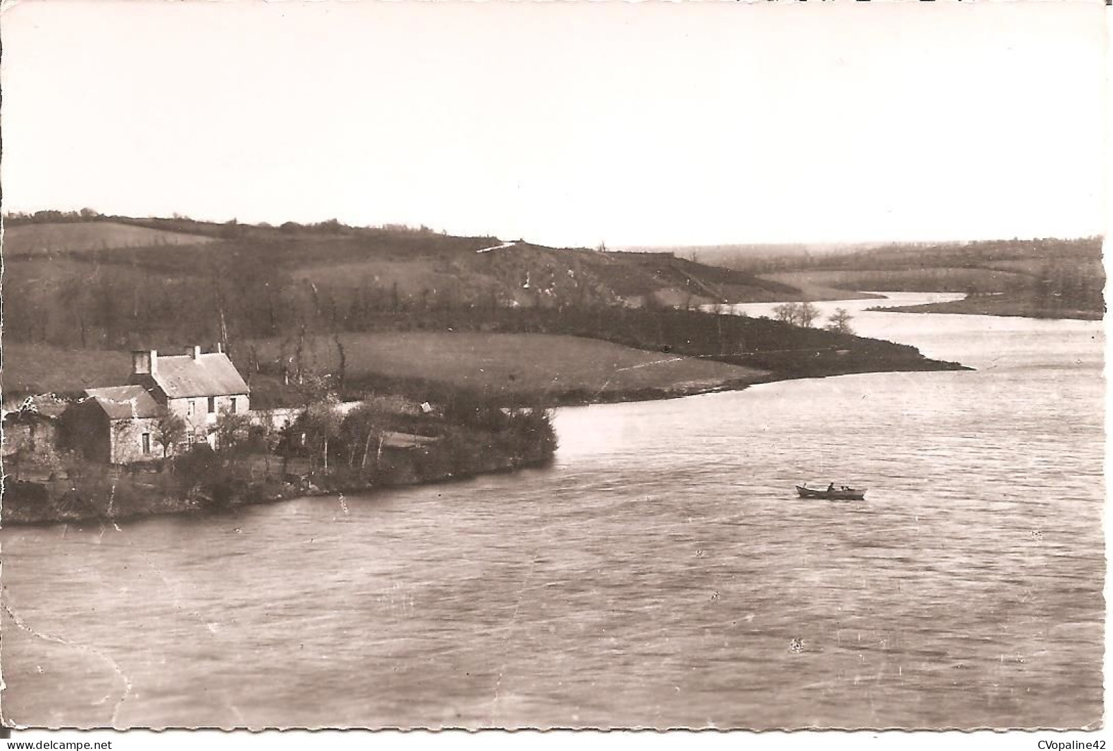 JUGON (22) Vue Partielle De L'Etang En 1955  CPSM  PF - Jugon-les-Lacs