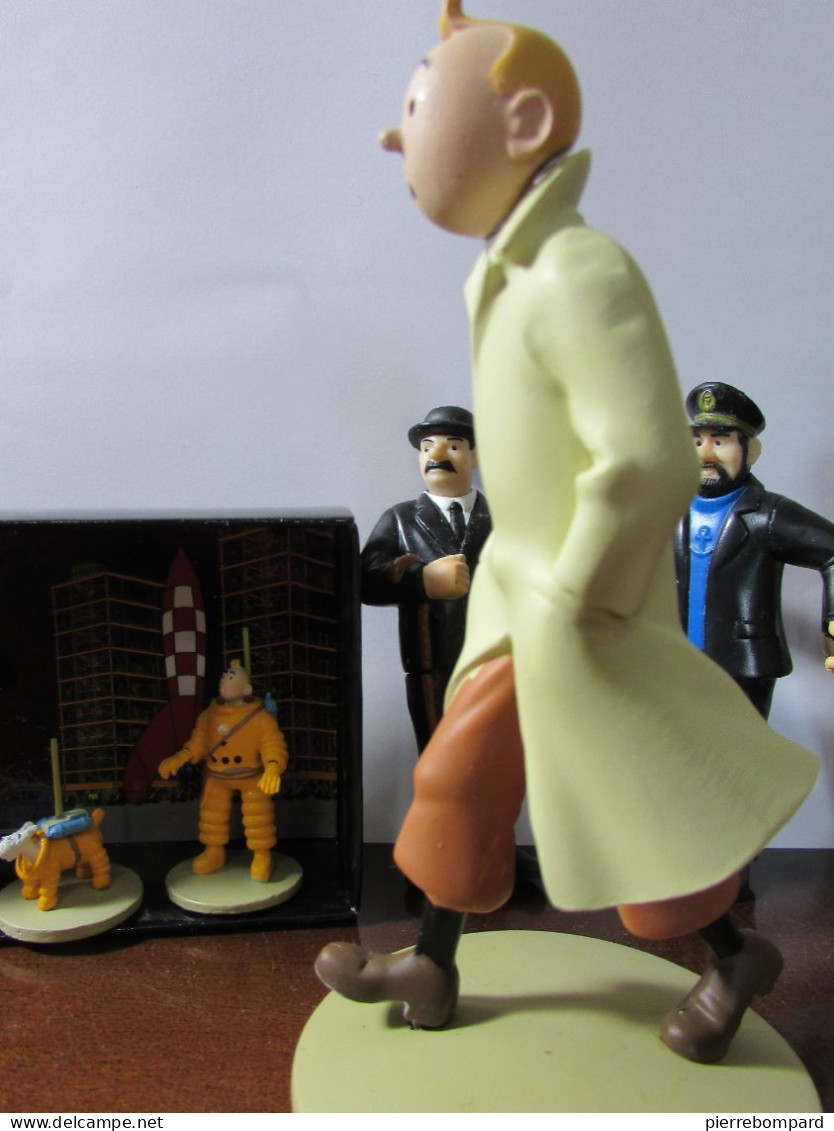 tintin milou lot 8 figurines certaines en plomb