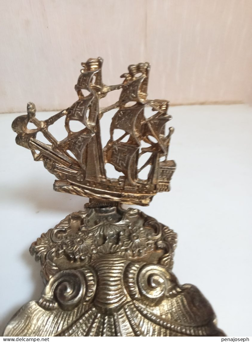 vide poche coquillage, bateau, hauteur 9 cm x 13 cm