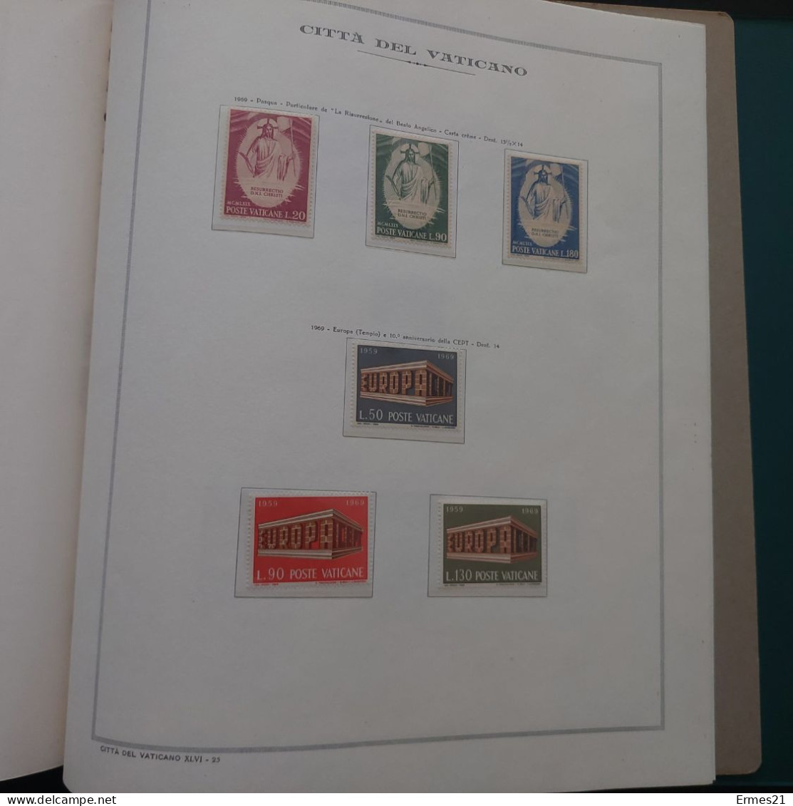 Poste Vaticane 1958-1969. Album Marini completo. Condizioni ottime.