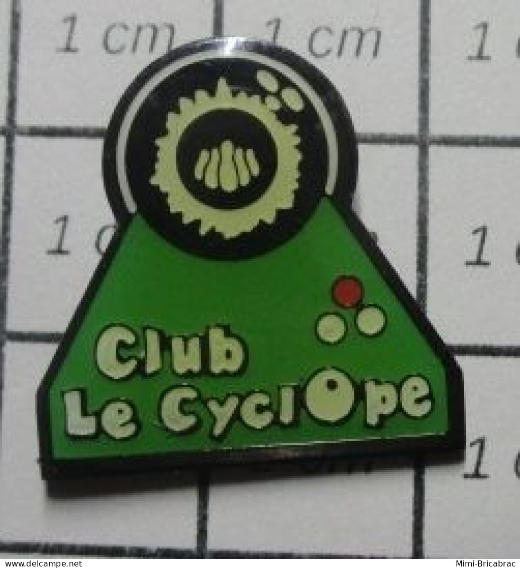 912A Pin's Pins / Beau Et Rare / SPORTS / BILLARD FRANCAIS CLUB LE CYCLOPE - Billard