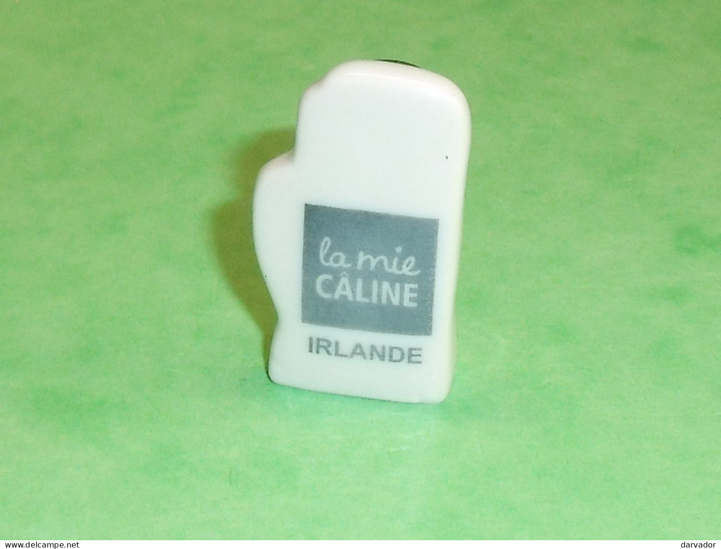 Fèves / Fève / Pays / Région  : Irlande , " La Mie Caline "   T144 - Landen