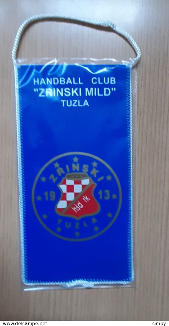 Pennant Handball Club ZRINSKI Mild Tuzla Bosnia 105x200mm - Palla A Mano