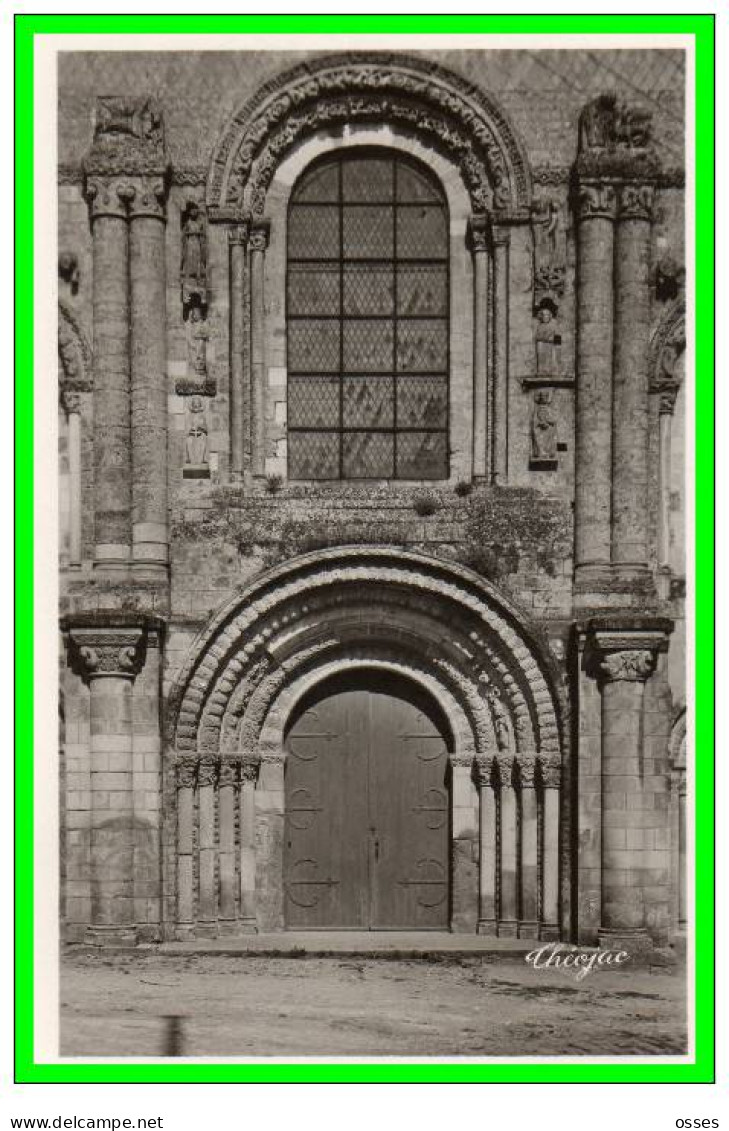St.JOUIN De MARNES (Deux Sèvres) Portail De L'Eglise (XII Siècle)(recto Verso) - Saint Jouin De Marnes