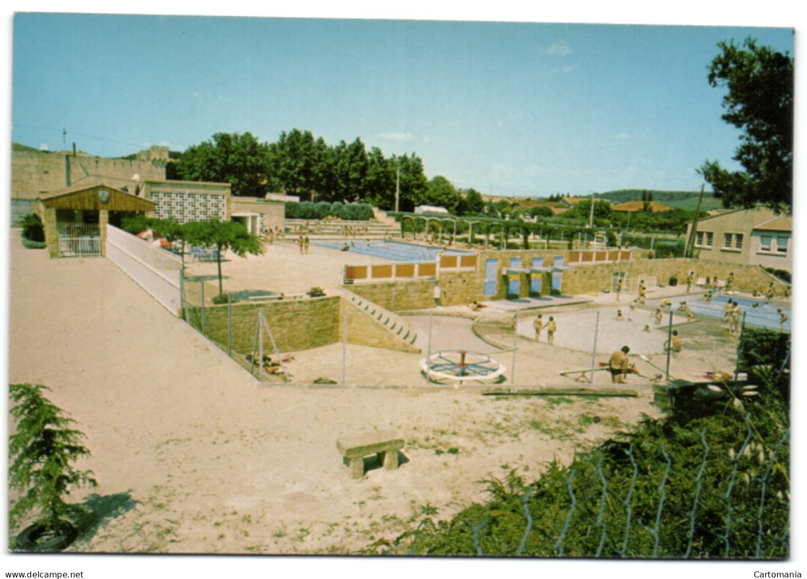 Chateauneuf Du Pape - La Piscine - Chateauneuf Du Pape