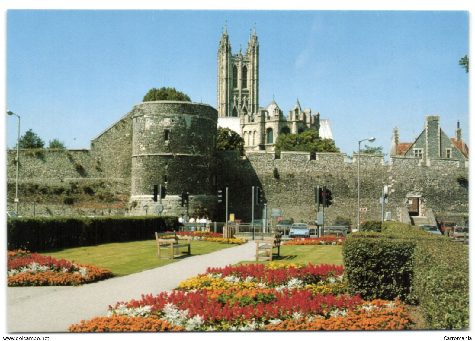 Canterbury - The Cathedral And Medieval City Wall From The East - Canterbury