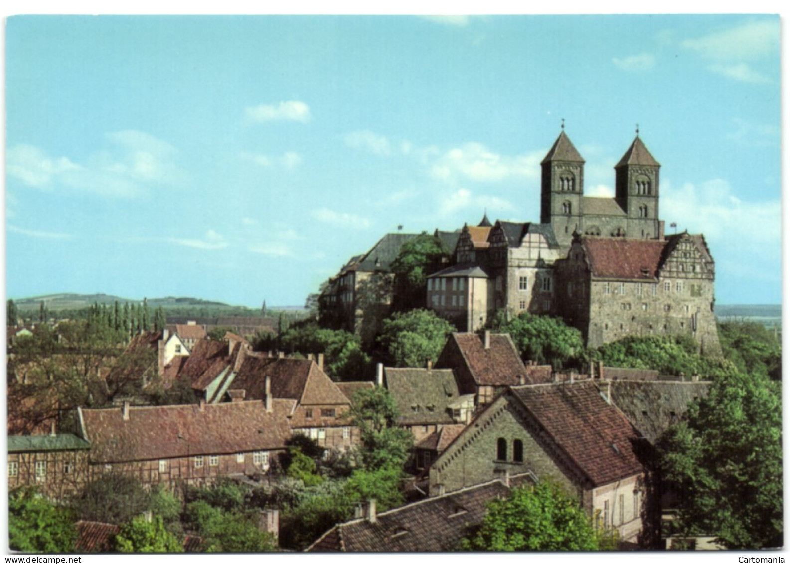 Quedlinburg - Blick Vom Münzenberg Auf Schlossmuseum Und Stiftskirche - Quedlinburg