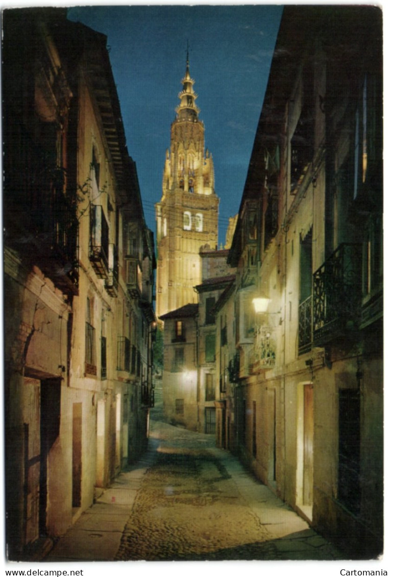 Toledo - Calle Tipica Y Forre De La Catedral - Toledo