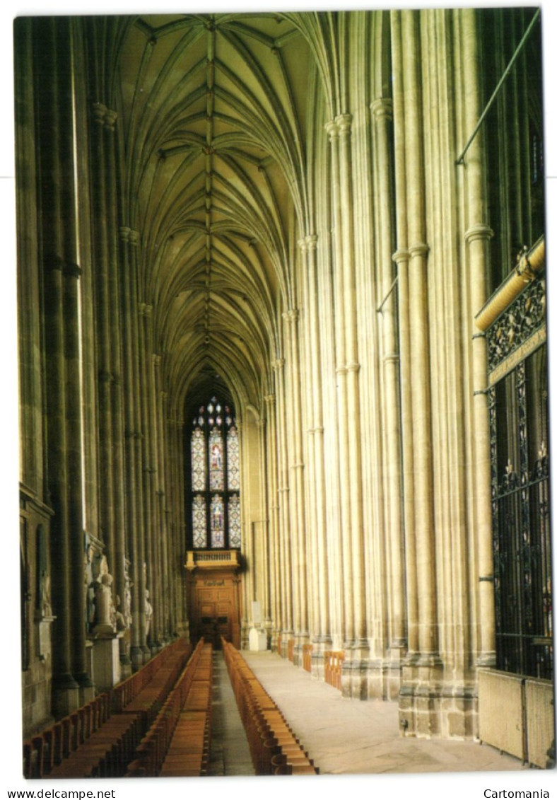 Canterbury Catedral - Kent - South Aisle Of The Nave - Canterbury