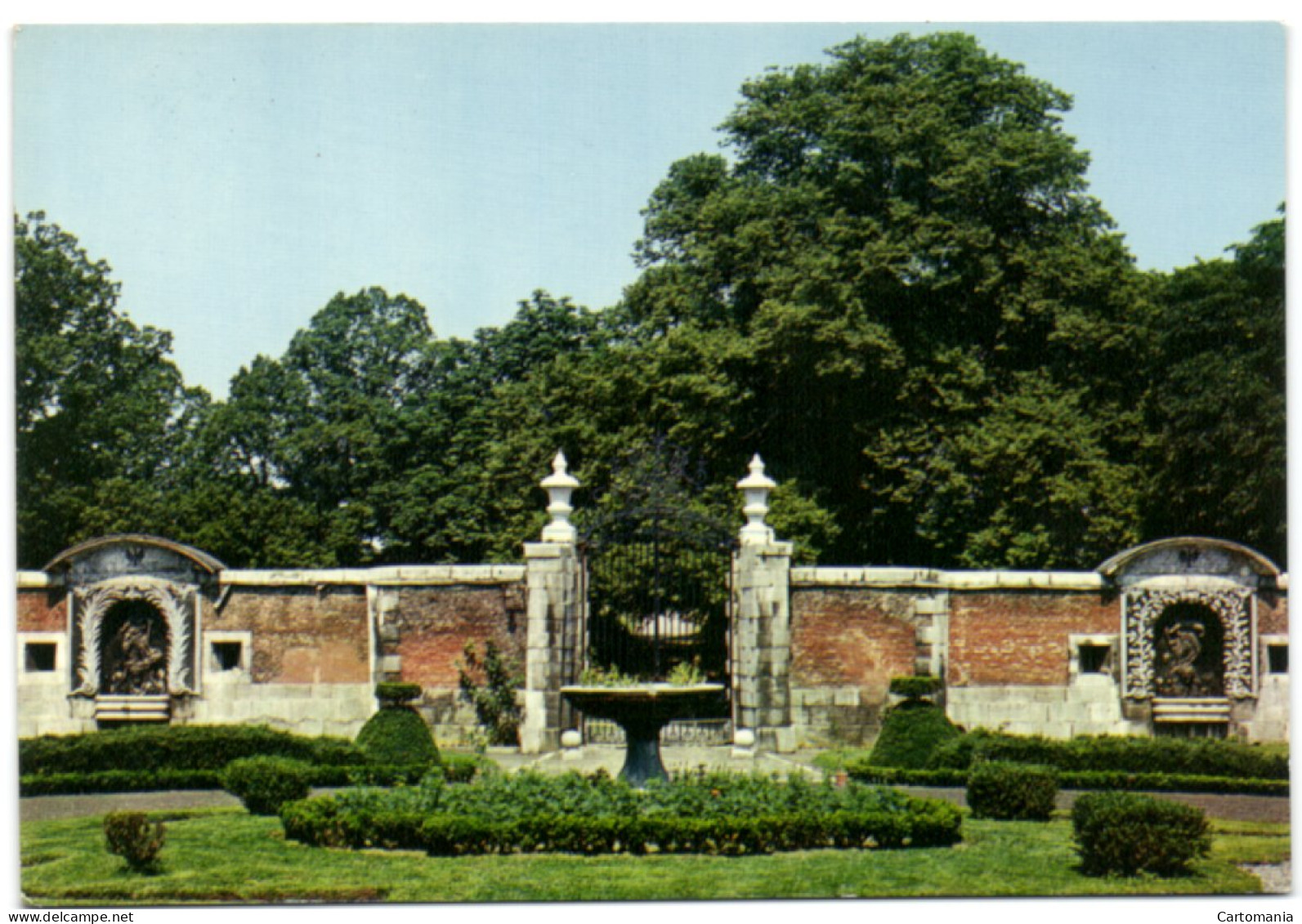 Le Château D'Aigremont - Grille D'entrée Du Château Et Les Deux Fontaines Déjà Célèbres Au XVIIIe Siècle - Flémalle