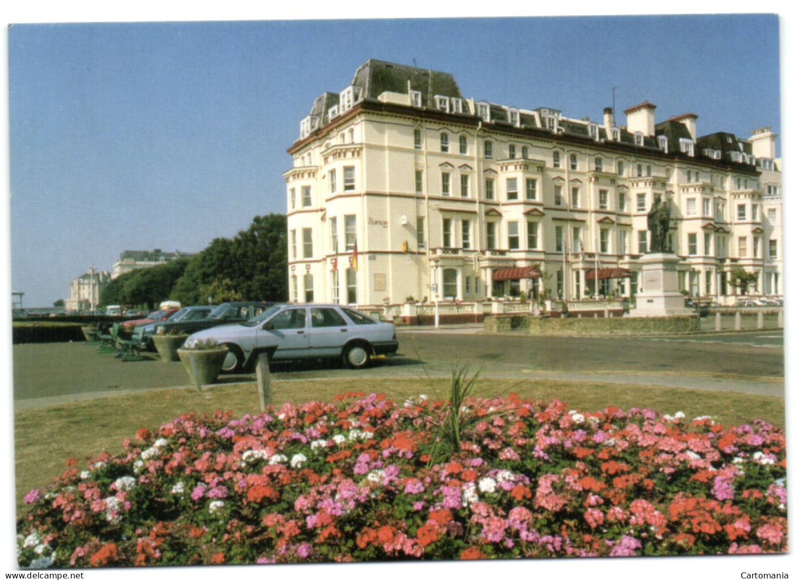 Folkestone - Kent - The Leas Andthe Clifton Hotel - Folkestone