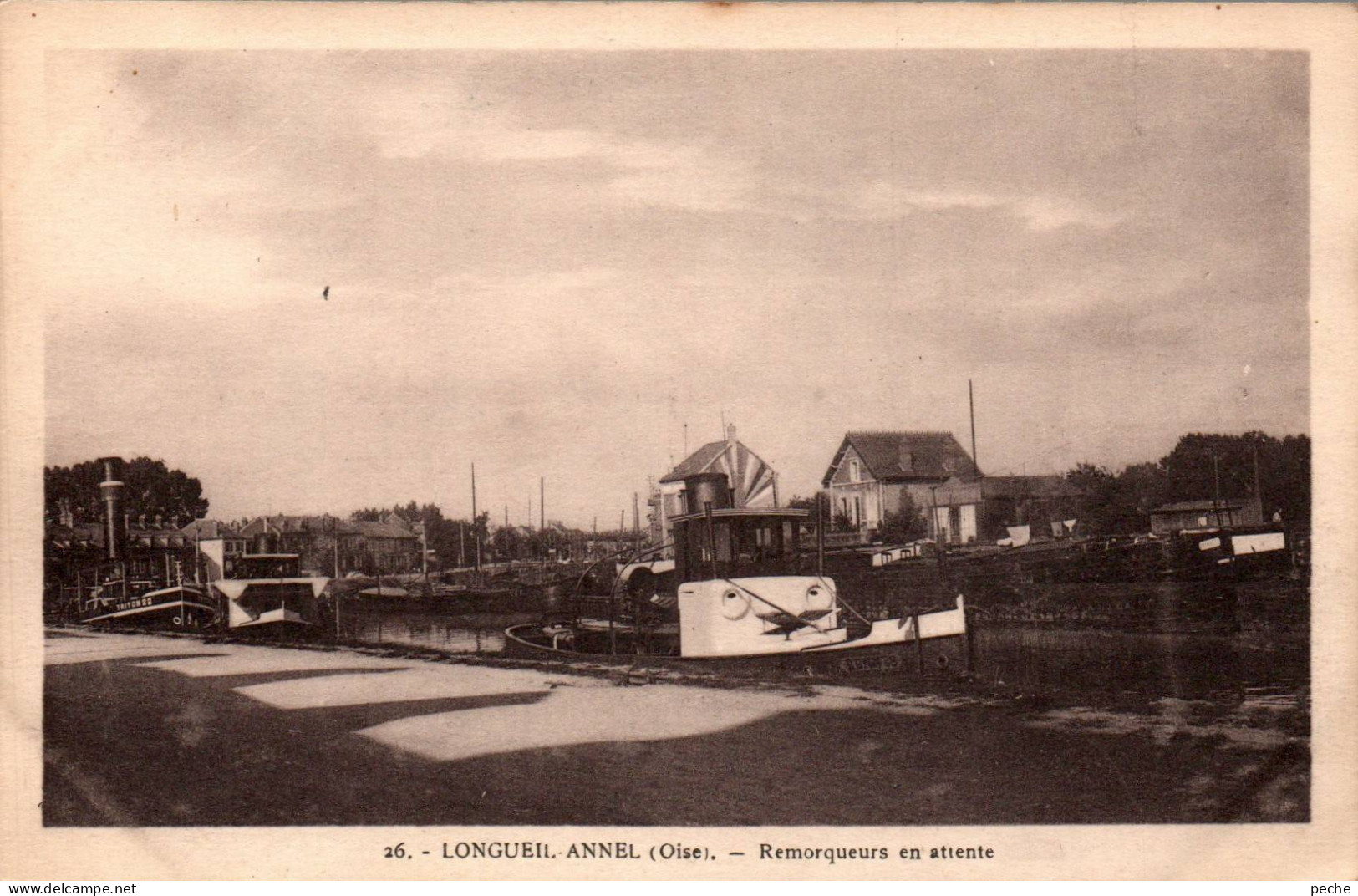 N°114707 -cpa Longueil Annel -remorqueurs En Attente- - Rimorchiatori