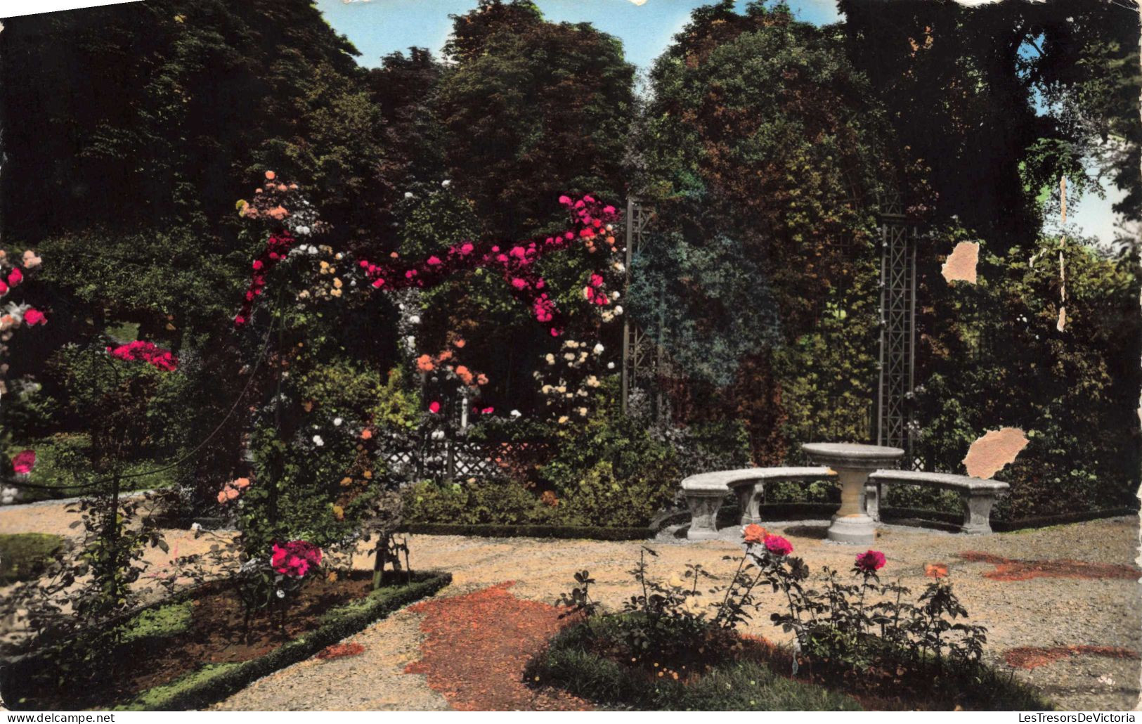 FRANCE - Roseraie De L'Hay Les Roses - Un Coin De Méditation - Colorisé - Carte Postale Ancienne - L'Hay Les Roses