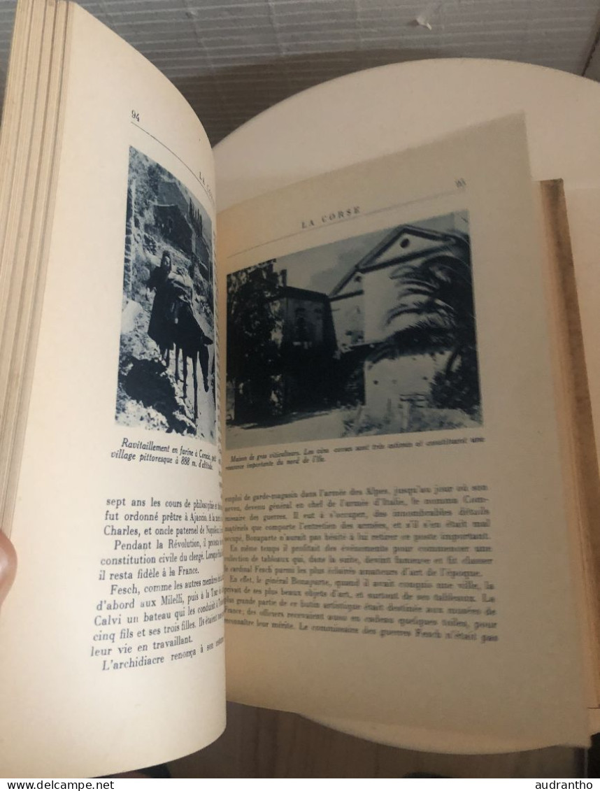 livre LA CORSE C. Alzonne - Fernad Nathan 1951- illustrations en couleur de Delécluse - collection pays et cités d'art