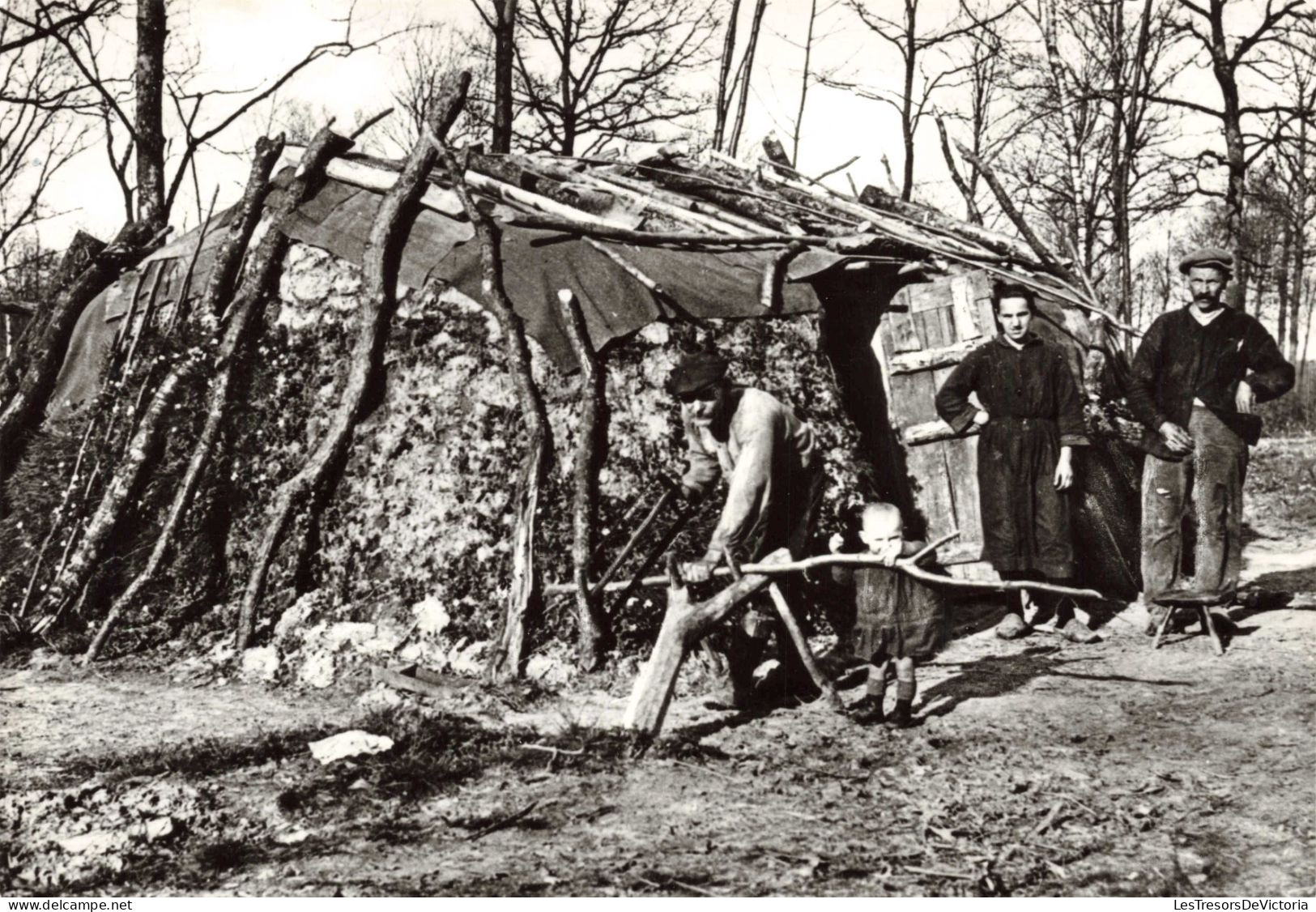 PHOTOGRAPHIE - Hutte De Bûcherons - Carte Postale Ancienne - Fotografia