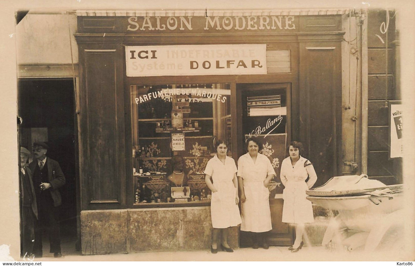 Pierre Bénite * Carte Photo * Devanture Salon Moderne N. BALLAND 47/49 Rue De La Gare * Parfumerie Coiffeur - Pierre Benite