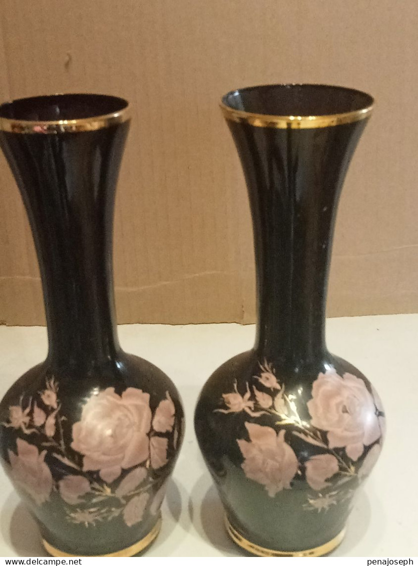 2 vases ancien décor rose hauteur 20 cm