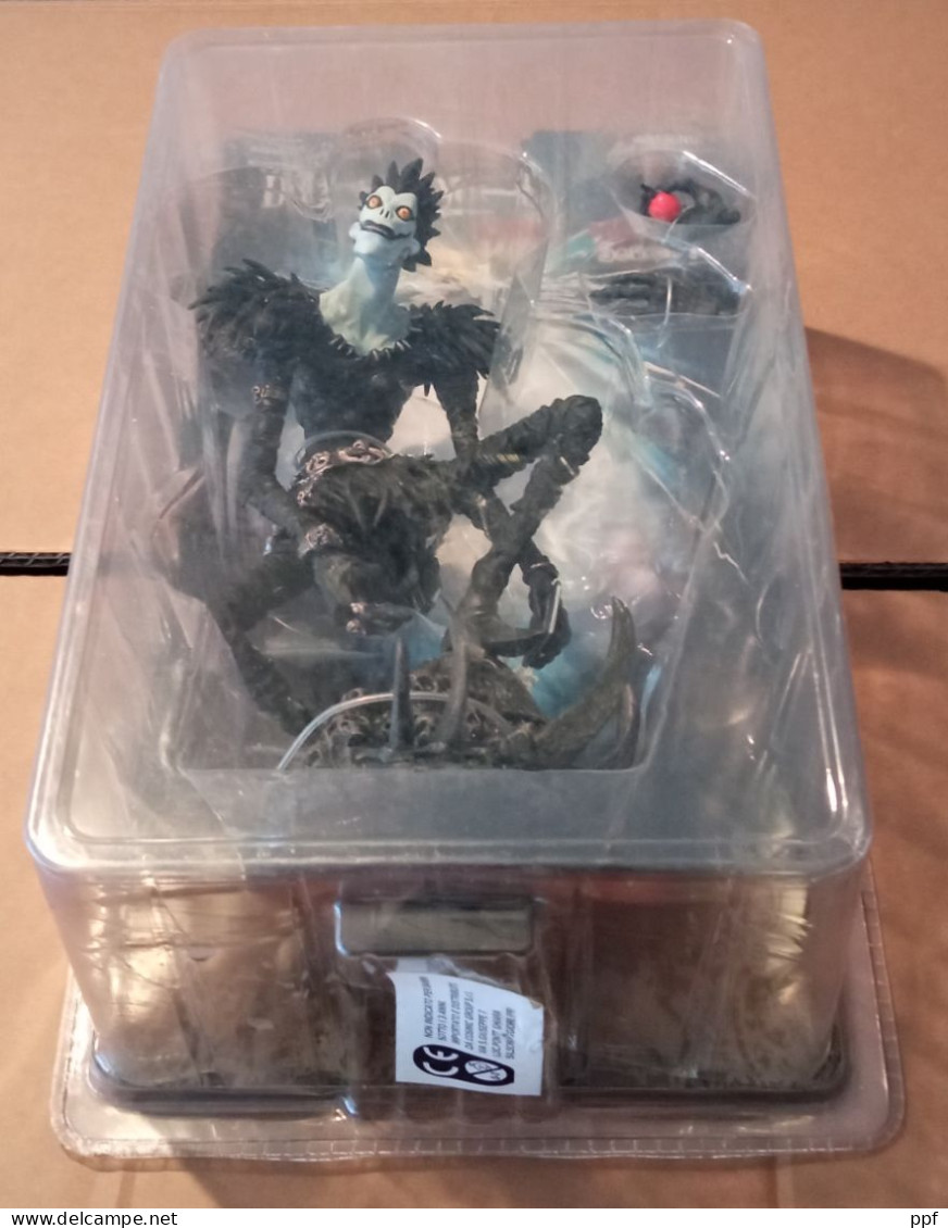 Action Figure Ryuk Death Note nuovo in scatola sigillata.