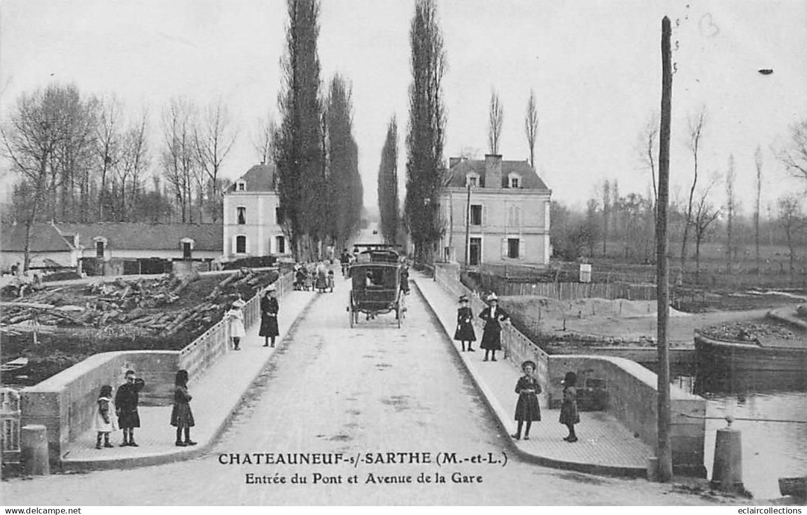 Chateauneuf Sur Sarthe      49        Entrée Du Pont Et Avenue De La Gare    (voir Scan) - Chateauneuf Sur Sarthe