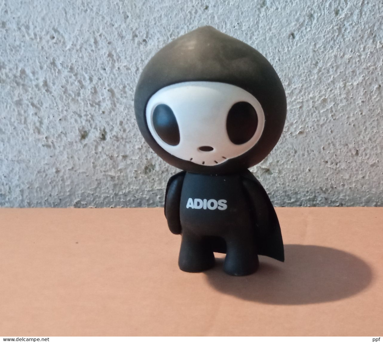 Tokidoki Adios Vinyl Figure Collectible Art Senza Scatola, Vedi Immagini. - Altri & Non Classificati