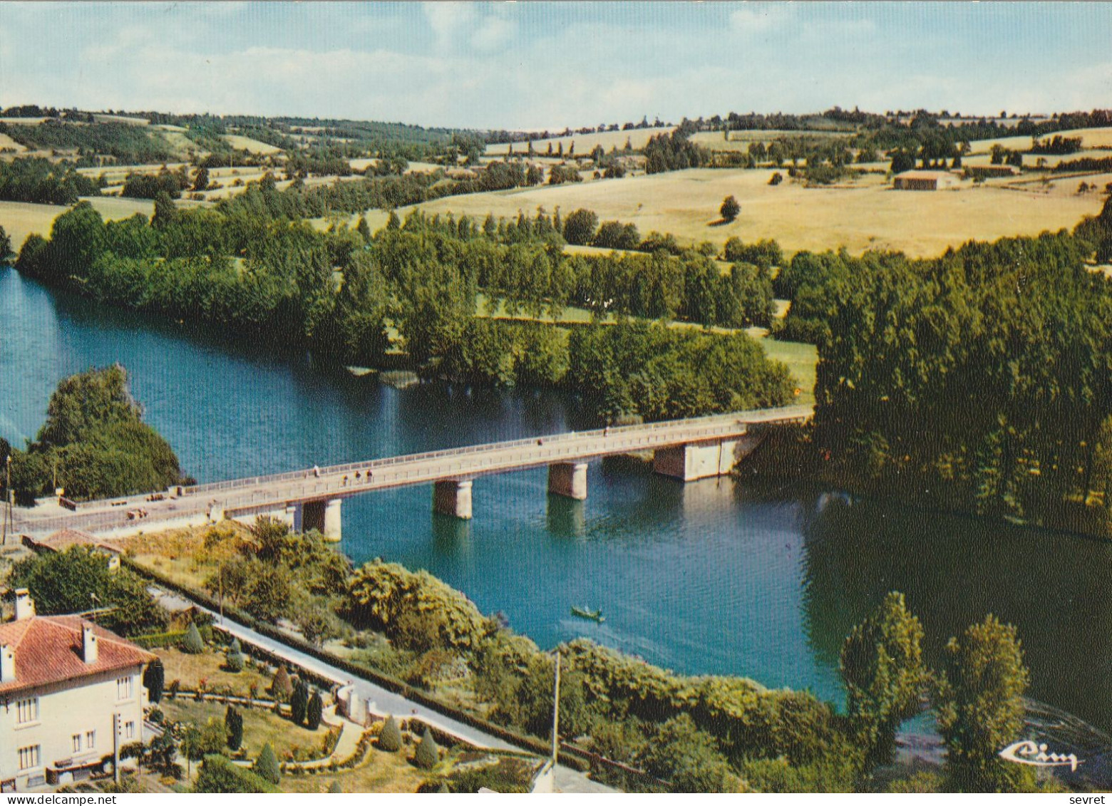 AVAILLES LIMOUZINE  -  Vue Aérienne - Le Pont Sur La Vienne - Availles Limouzine