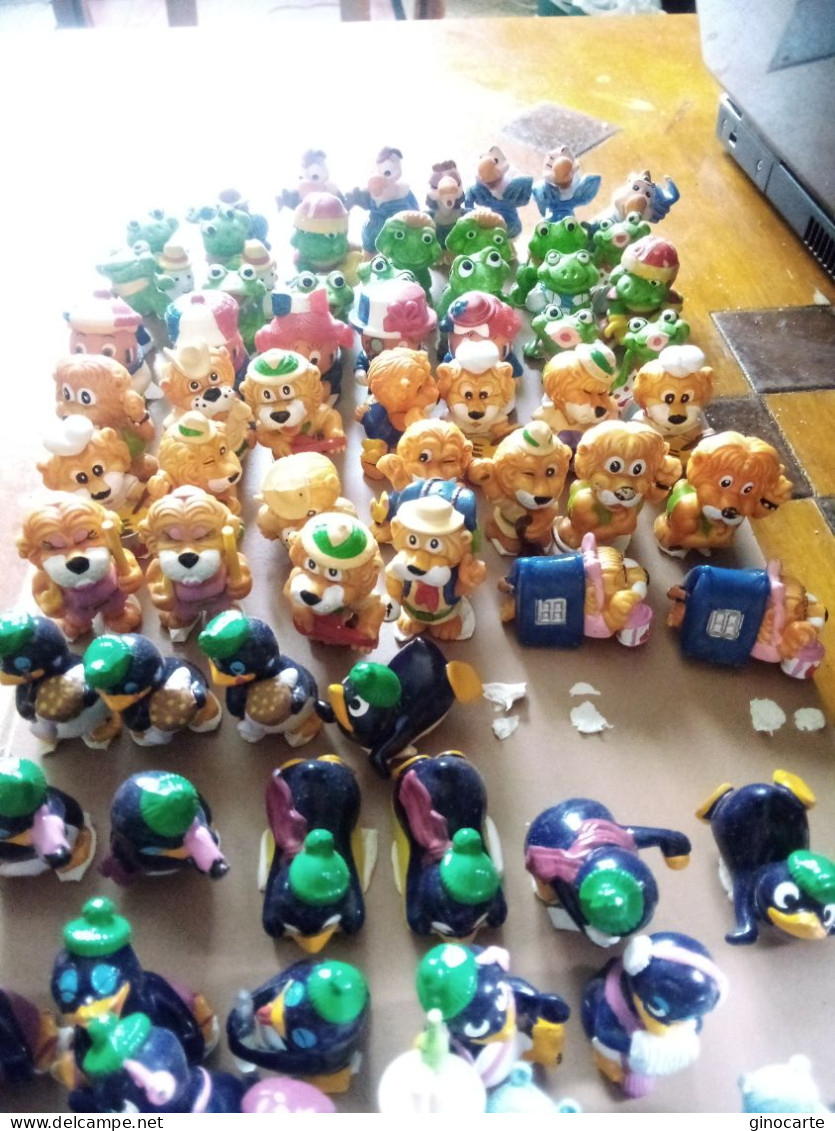 Lot De 96 Figurines Kinder Ferrero Des Années 90 - Komplettsets