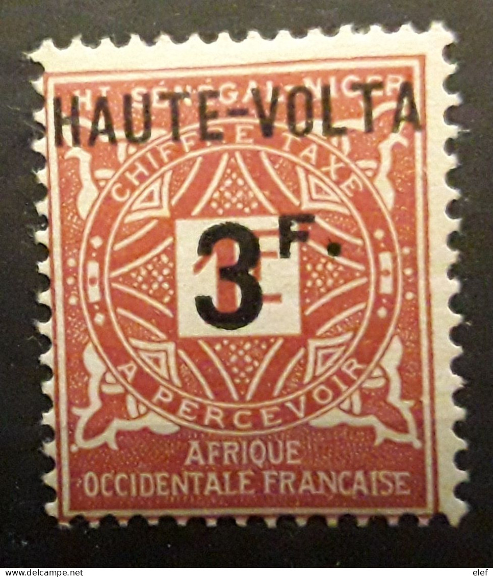 HAUTE VOLTA 1927 TAXE , Yvert No 10 , Surchargé 3 F Sur 1 F Brun Neuf * MH TB - Segnatasse