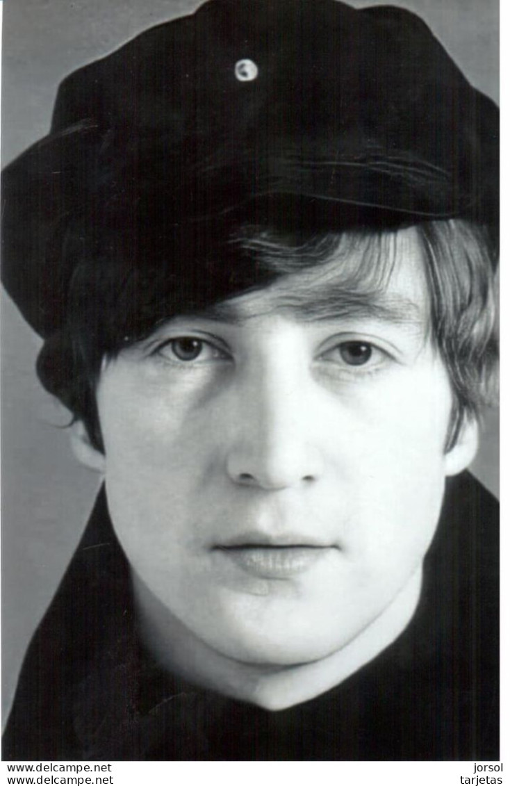 POSTAL   FOTOGRAFIA   DEL CANTANTE DE LOS BEATLES  JOHN LENON - Foto's