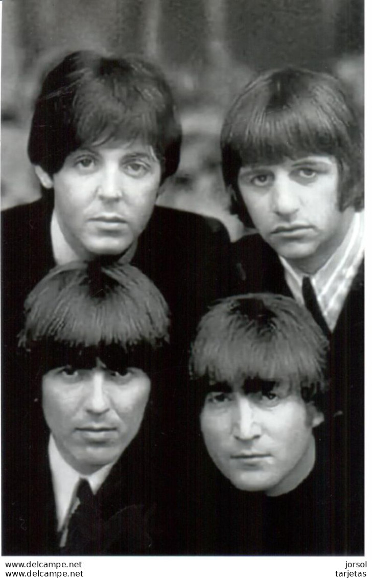 POSTAL   FOTOGRAFIA   DEL GRUPO MUSICAL LOS BEATLES - Photos