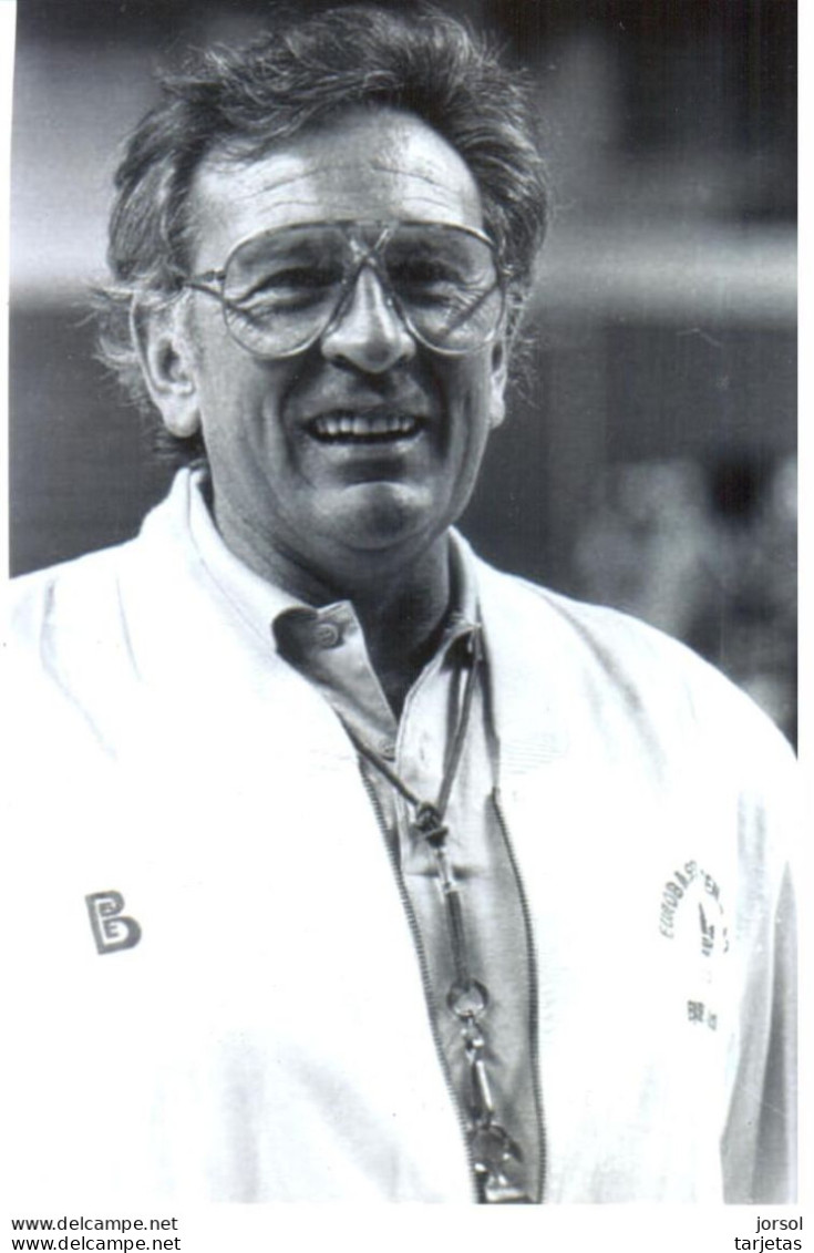 POSTAL   FOTOGRAFIA  ENTRENADOR DE BALONCESTO ANTONIO DIAZ MIGUEL - Otros & Sin Clasificación