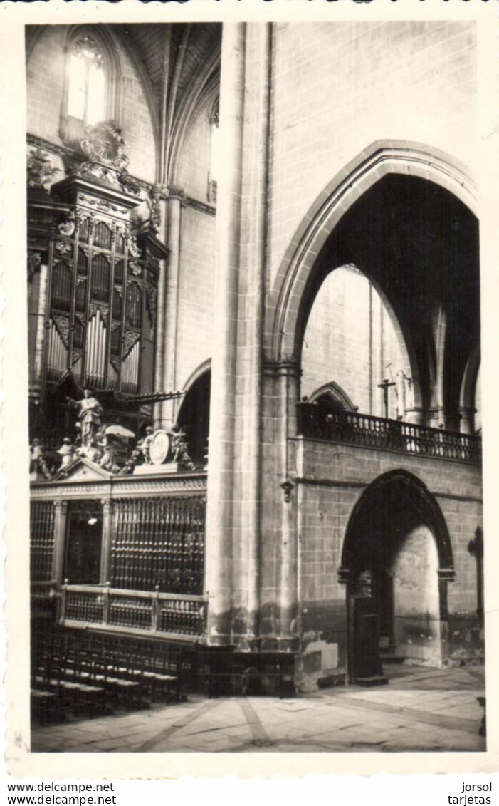 POSTAL   HUESCA  -ARAGON  - CATEDRAL-INTERIOR Y ORGANO - Huesca