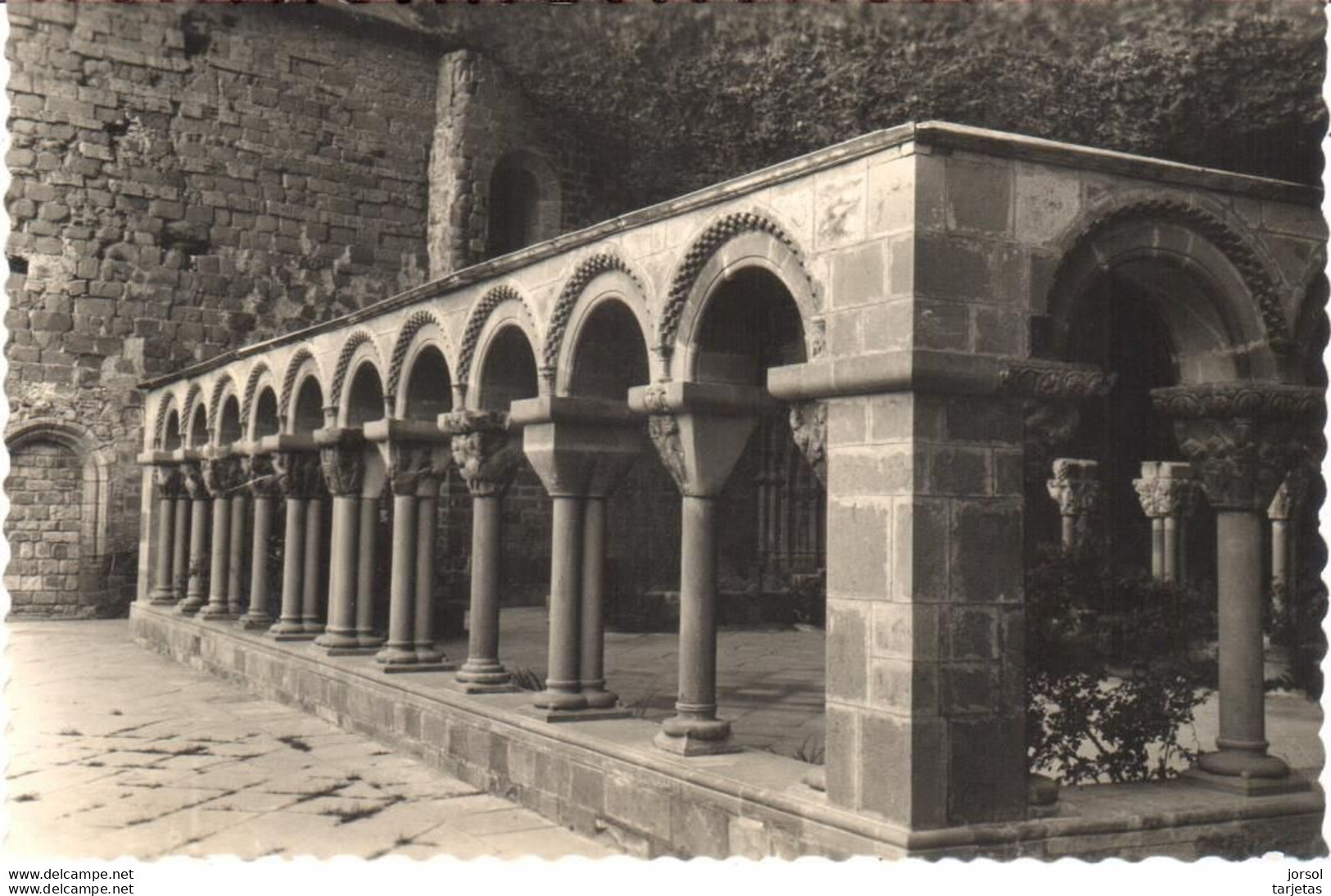 POSTAL   HUESCA  -ARAGON  -MONASTERIO DE SAN JUAN DE LA PEñA-CLAUSTROS ROMANICOS - Huesca